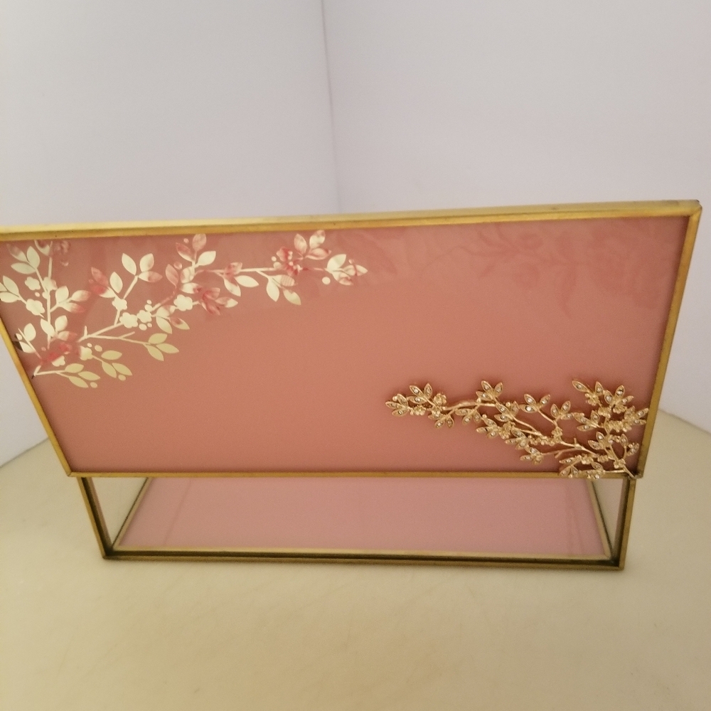 Elegant Pink and Gold Glass Jewelry Box - Picture 4 of 7